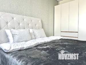 1-к квартира, посуточно, 33м2, 15/15 этаж