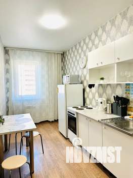 1-к квартира, посуточно, 34м2, 10/19 этаж