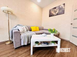 1-к квартира, посуточно, 50м2, 1/1 этаж