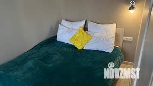 Студия квартира, посуточно, 36м2, 2/10 этаж