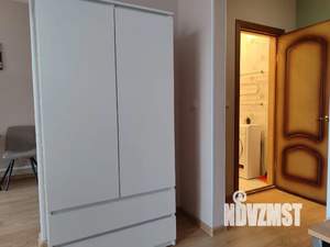 Студия квартира, посуточно, 34м2, 4/10 этаж