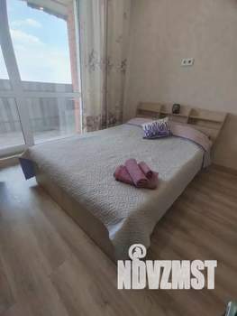 Студия квартира, посуточно, 32м2, 13/16 этаж