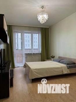 1-к квартира, посуточно, 54м2, 1/1 этаж