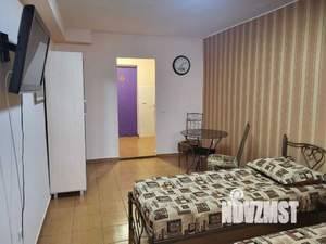 Студия квартира, посуточно, 24м2, 1/6 этаж