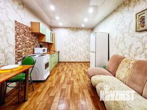 1-к квартира, посуточно, 50м2, 3/8 этаж