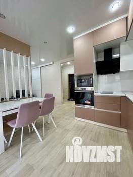 1-к квартира, посуточно, 38м2, 7/9 этаж