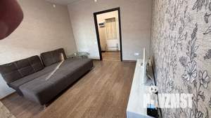 1-к квартира, посуточно, 42м2, 6/15 этаж