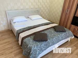 Студия квартира, посуточно, 32м2, 3/12 этаж