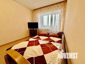 1-к квартира, посуточно, 38м2, 8/10 этаж