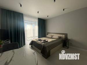 Студия квартира, посуточно, 29м2, 5/19 этаж