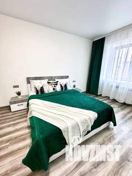 1-к квартира, посуточно, 57м2, 15/16 этаж