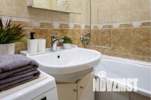 2-к квартира, посуточно, 65м2, 5/17 этаж