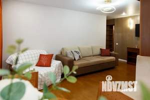 2-к квартира, посуточно, 60м2, 1/4 этаж