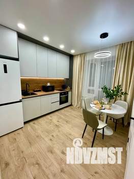 2-к квартира, посуточно, 38м2, 10/16 этаж