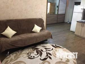 1-к квартира, посуточно, 55м2, 1/1 этаж