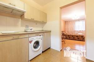 Студия квартира, посуточно, 24м2, 1/6 этаж