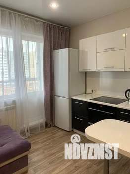 2-к квартира, посуточно, 42м2, 14/15 этаж