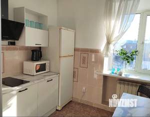 1-к квартира, посуточно, 38м2, 1/1 этаж