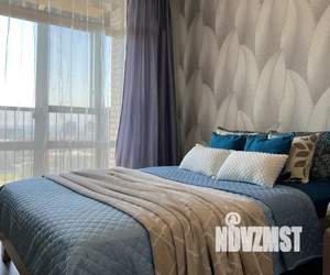 Студия квартира, посуточно, 40м2, 17/20 этаж