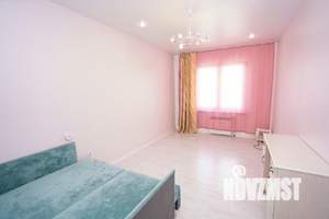 1-к квартира, посуточно, 60м2, 1/1 этаж