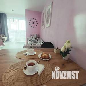 Студия квартира, посуточно, 30м2, 13/19 этаж