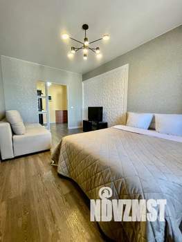 1-к квартира, посуточно, 45м2, 15/16 этаж