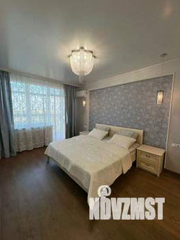 2-к квартира, посуточно, 70м2, 1/1 этаж