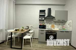 1-к квартира, посуточно, 40м2, 8/8 этаж