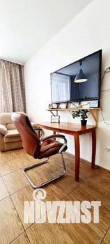 1-к квартира, посуточно, 40м2, 1/1 этаж