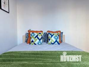 1-к квартира, посуточно, 50м2, 1/10 этаж