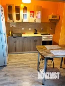 1-к квартира, посуточно, 40м2, 4/18 этаж