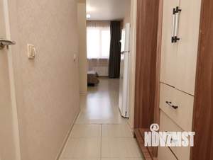 Студия квартира, посуточно, 40м2, 11/17 этаж