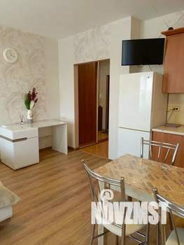 Студия квартира, посуточно, 35м2, 7/8 этаж