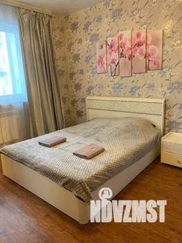 2-к квартира, посуточно, 62м2, 3/15 этаж