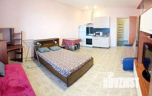 Студия квартира, посуточно, 38м2, 5/15 этаж