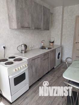 1-к квартира, посуточно, 33м2, 6/9 этаж