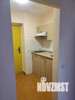 Студия квартира, посуточно, 18м2, 1/6 этаж