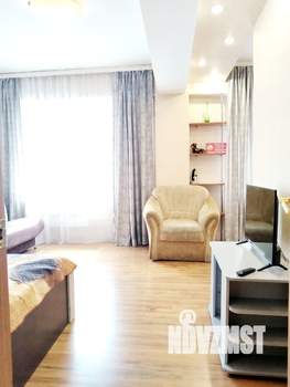 1-к квартира, посуточно, 35м2, 7/17 этаж