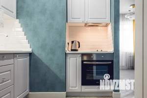 2-к квартира, посуточно, 47м2, 12/18 этаж