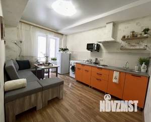 1-к квартира, посуточно, 37м2, 3/9 этаж
