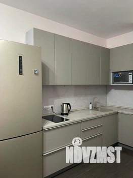 1-к квартира, посуточно, 53м2, 1/1 этаж