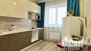 1-к квартира, посуточно, 38м2, 1/1 этаж