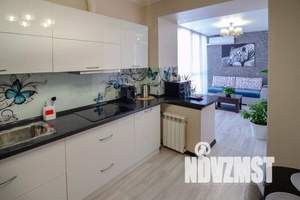 3-к квартира, посуточно, 80м2, 5/6 этаж