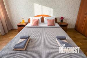 2-к квартира, посуточно, 49м2, 14/16 этаж