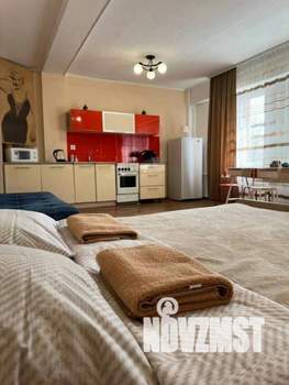 1-к квартира, посуточно, 40м2, 1/1 этаж