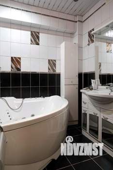 2-к квартира, посуточно, 60м2, 1/1 этаж