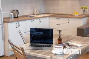 Студия квартира, посуточно, 43м2, 9/17 этаж