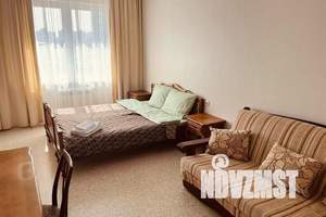 1-к квартира, посуточно, 40м2, 12/16 этаж