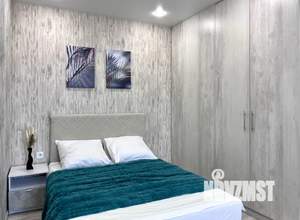 Студия квартира, посуточно, 40м2, 11/19 этаж