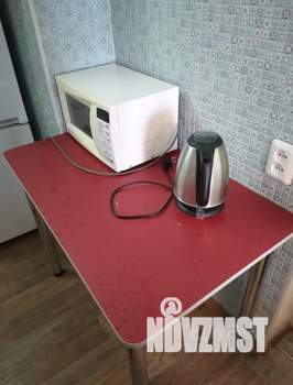 1-к квартира, посуточно, 32м2, 7/9 этаж